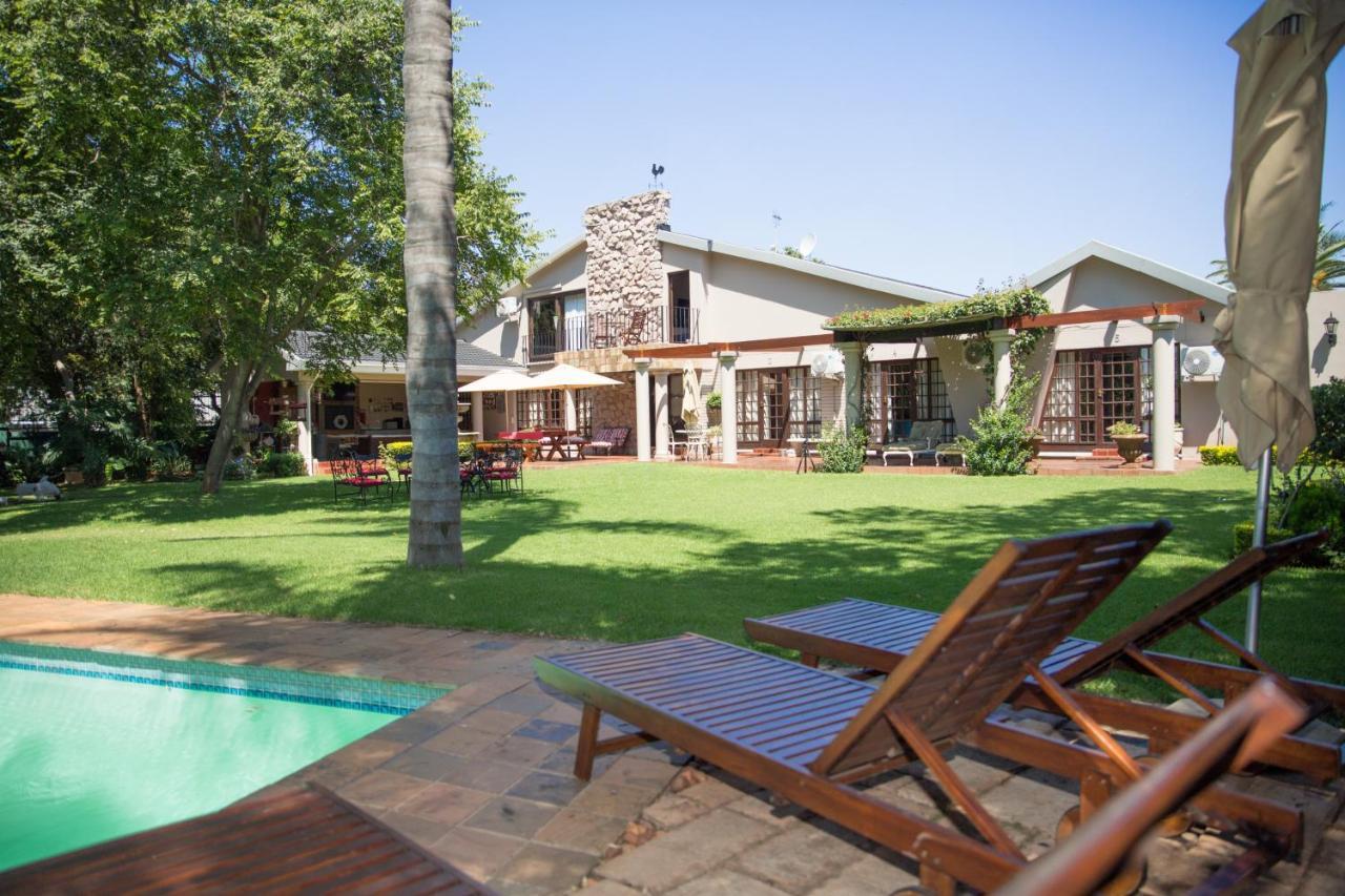 Macgregors Guest House Pretoria-Noord Exterior foto